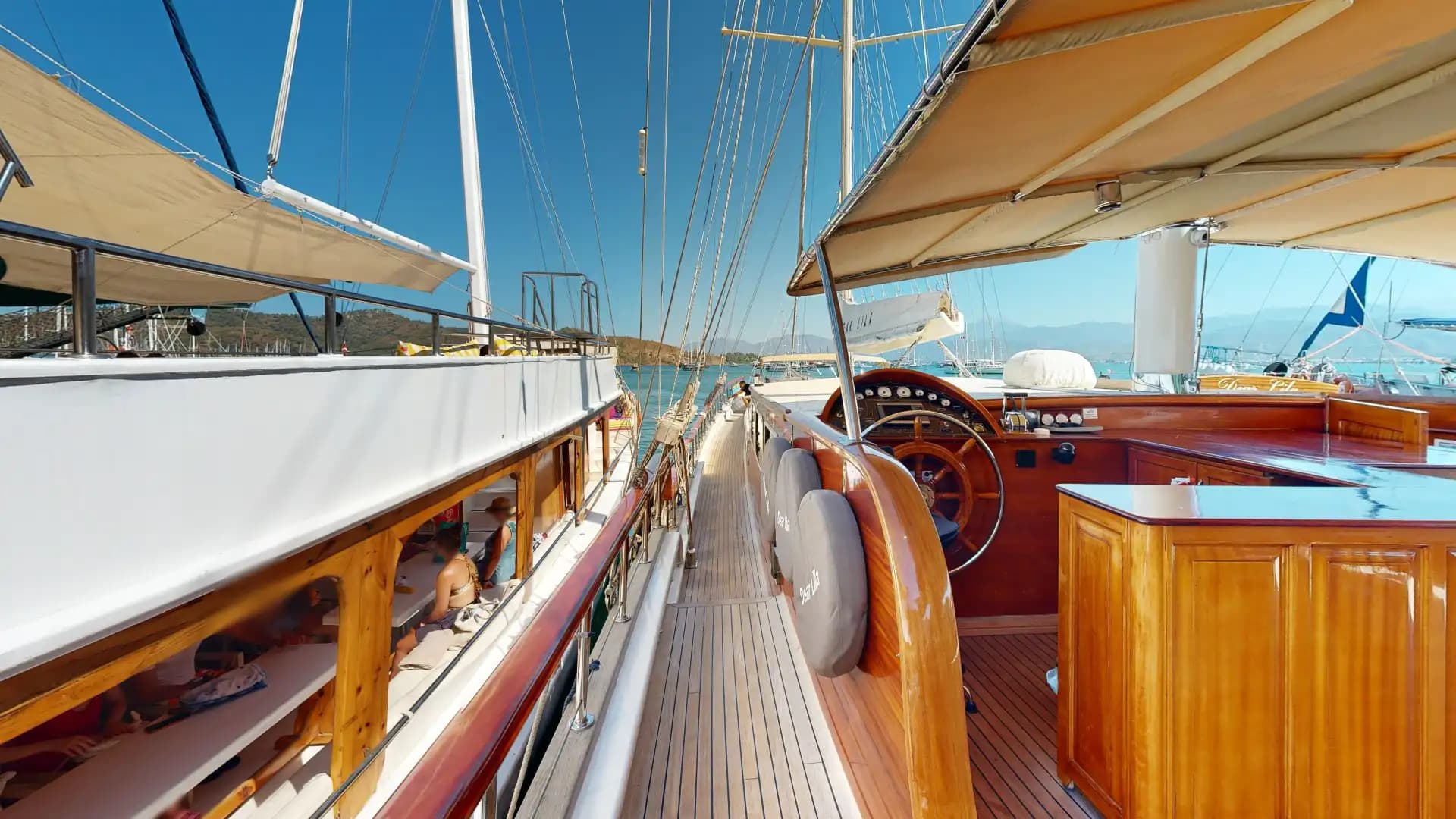 Yate Lujoso Fethiye/Göcek: 33m, 2 comedores, familiar 57