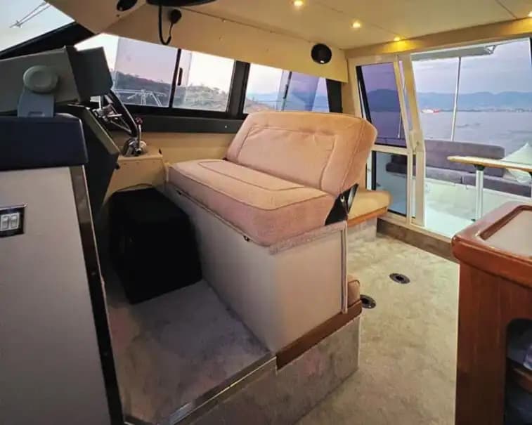 Fast & Elegant! 12m Custom Motorjacht voor een Premium Voyage 4