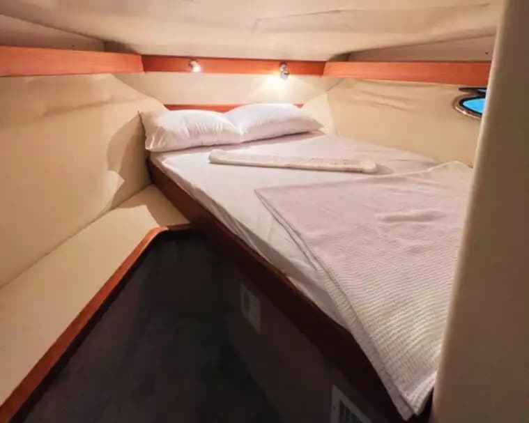 Fast & Elegant! 12m Custom Motorjacht voor een Premium Voyage 16