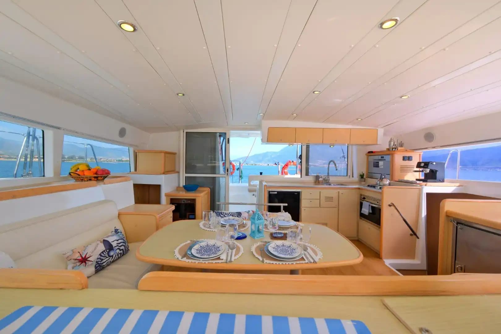 Luxury and Comfort on the Sea: Exclusif cabines Yacht Experience from Fethiye with 4 Cabins for 8 People 12