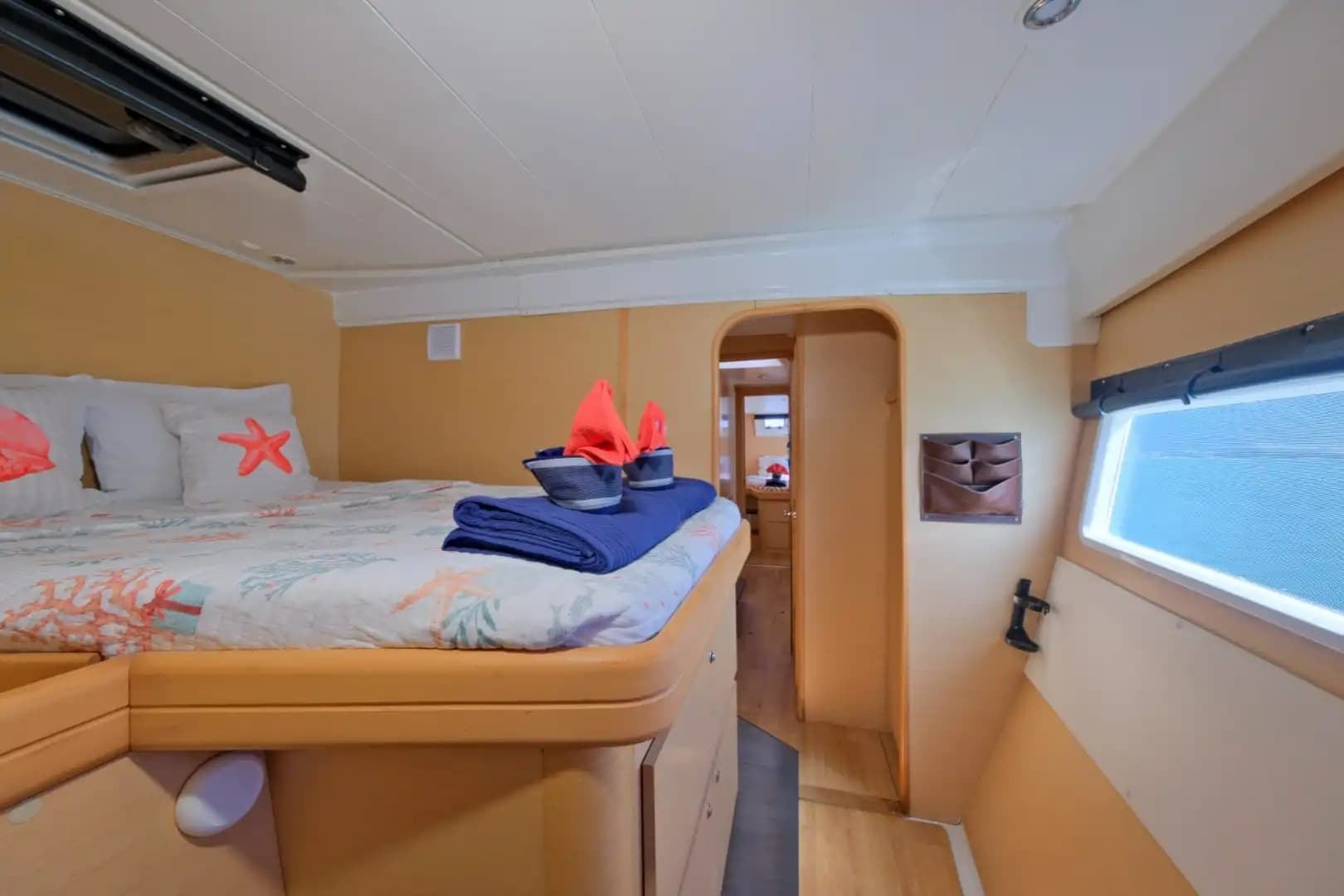 Luxury and Comfort on the Sea: Exclusif cabines Yacht Experience from Fethiye with 4 Cabins for 8 People 19