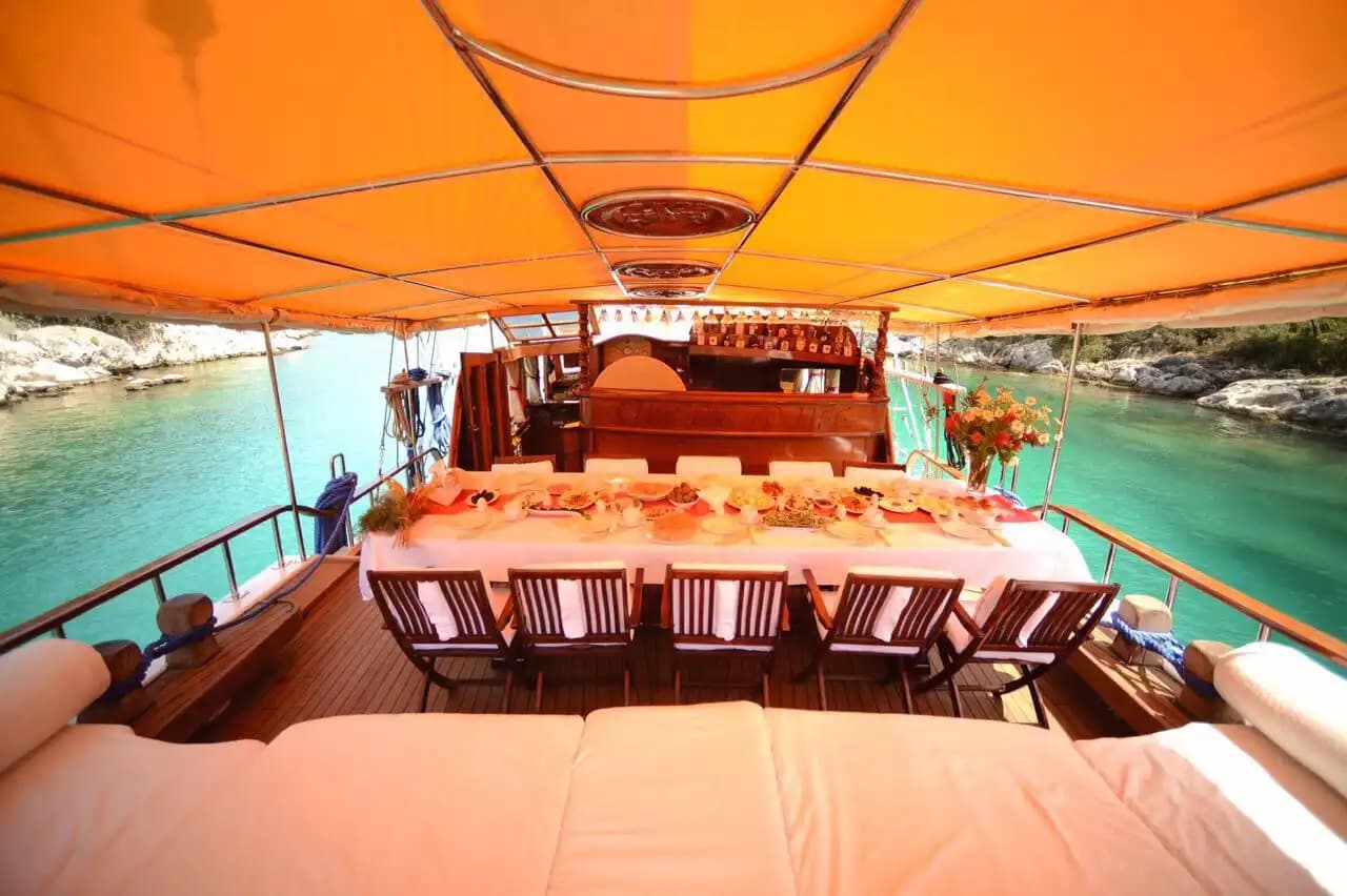 Yate de Lujo Vacation con Crew Saliendo desde Fethiye 8