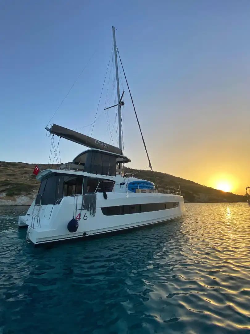 Fethiye'de 2023 Model Katamaran Kiralama | Bali 4.6 5+1 Kabinli