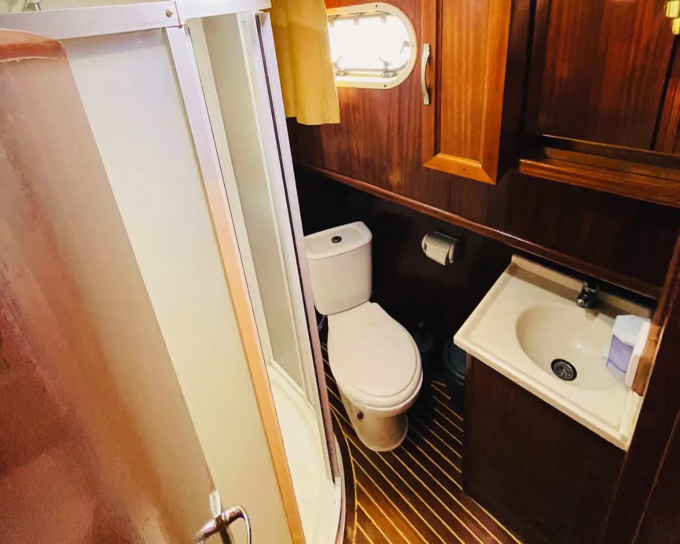 Croisière à Göcek sur Gulet 3 cabines, eaux turquoise 23