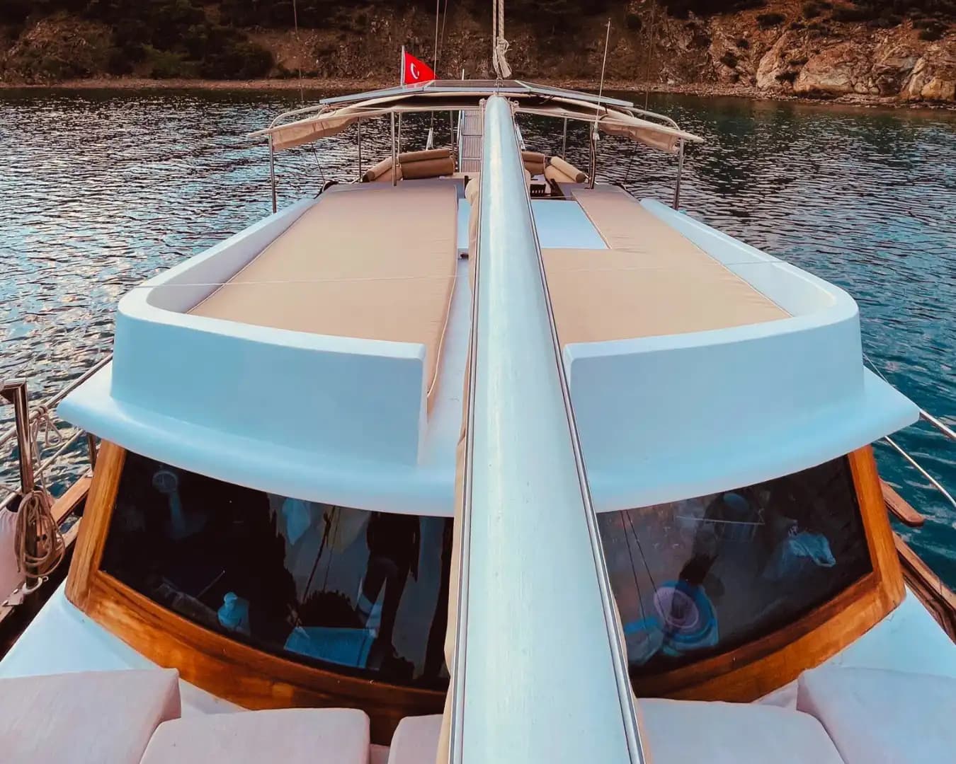Croisière à Göcek sur Gulet 3 cabines, eaux turquoise 10