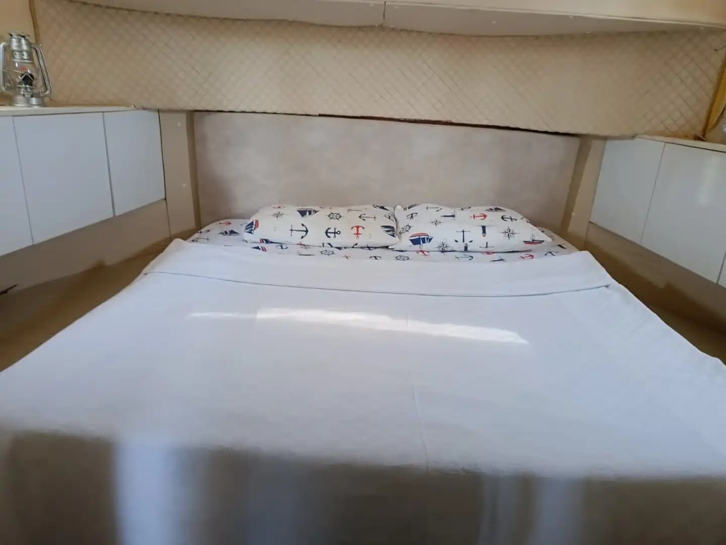 10-Person Capacity, Crew-On-Board & Fuel-Included Location de yacht 5