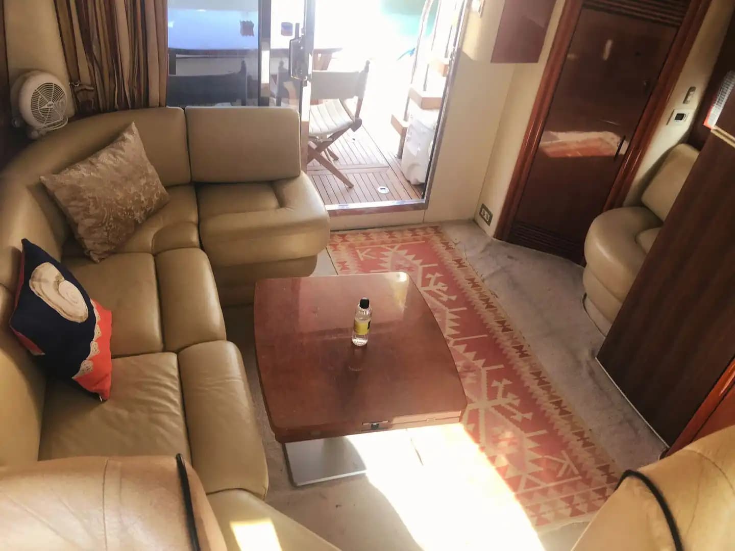 Luxury 16m Fairline Motor Yacht in Göcek: Your Private Escape 8