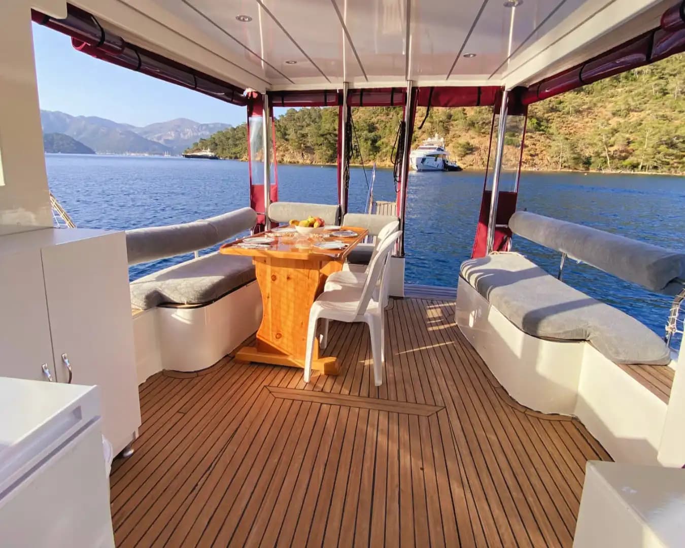 Gulet à Göcek : Barbecue, bain de soleil, tout inclus! 4