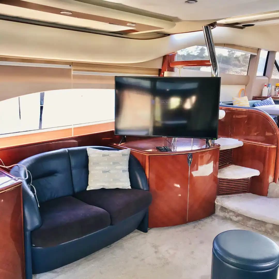 Göcek: Princess Motoryacht - VIP Erlebnis 12