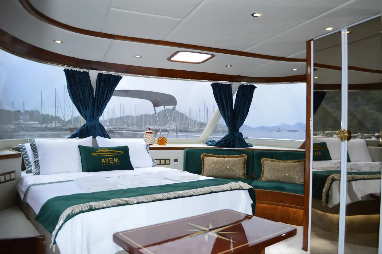 Göcek'te 27 Metrelik Lüks Motor Yat ile Unutulmaz VIP Deniz Tatili 61