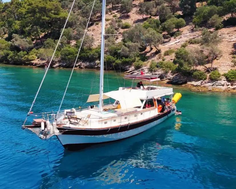 Expérience Gulet Privée dans les plus belles criques de Göcek - Fête sur le bateau
