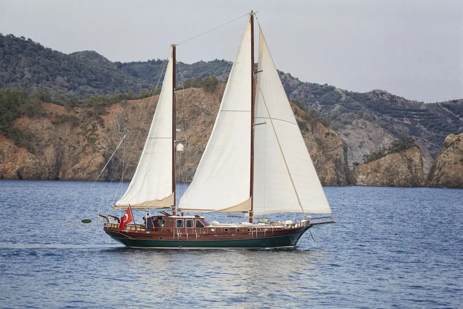 Voyage bleu with Spacieux Deck and Confortable Cabins in Marmaris - Demande en mariage sur un yacht