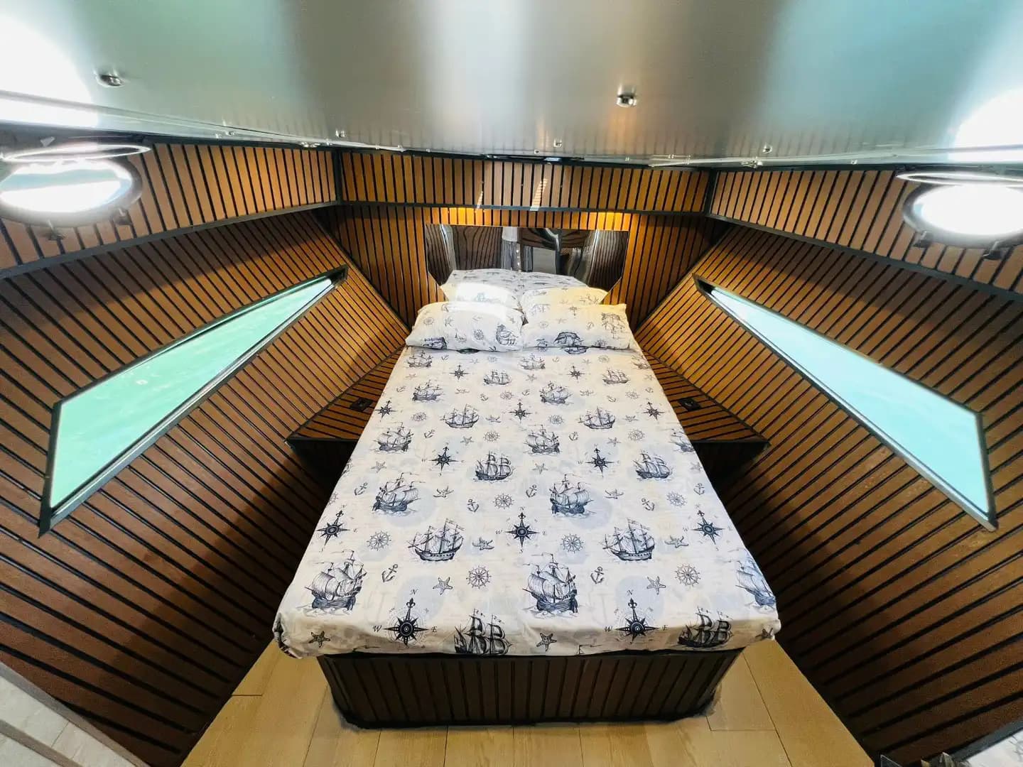 Op maat gebouwde, comfortabele 12-persoonsboot in de unieke baaien van Alanya 7