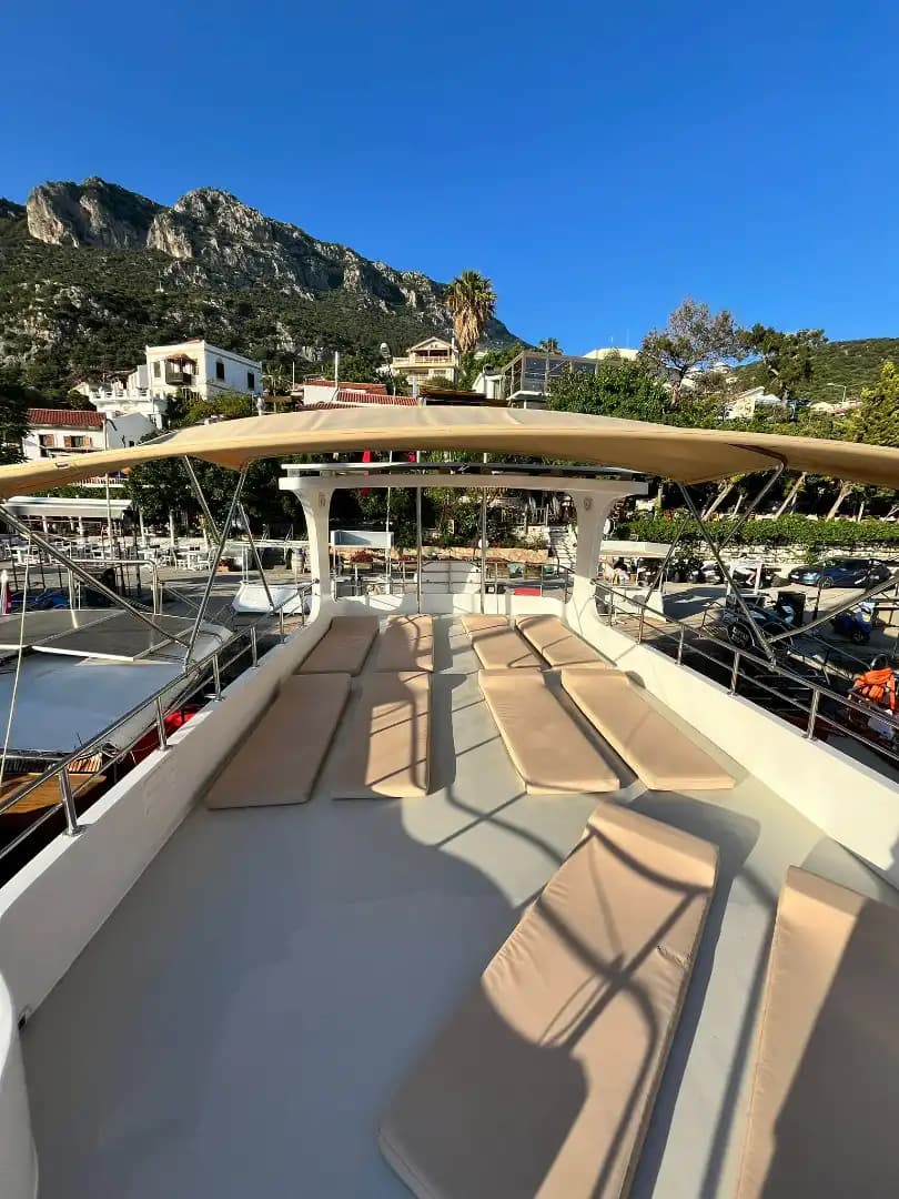 Ökonomisches Boot in Kaş: Sonne & Meer genießen 6