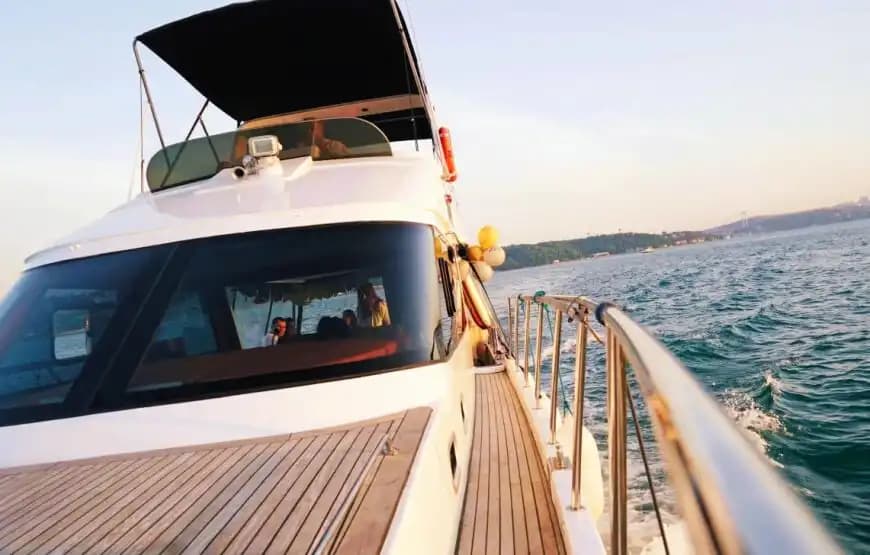 Exclusive 17m Luxury Motor Yacht from Bebek – A Unique Bosphorus Experience! 5