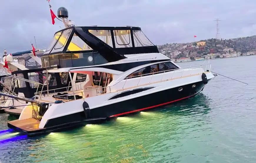 Alquiler a Yacht para an Inolvidable Event con Estambul's Único Scenery! 2
