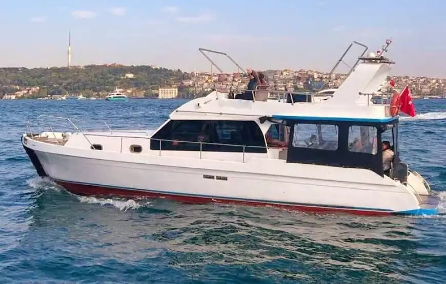 Luxury 15M Motor Yacht for Private Events from Eminönü - Bosphorus Tour