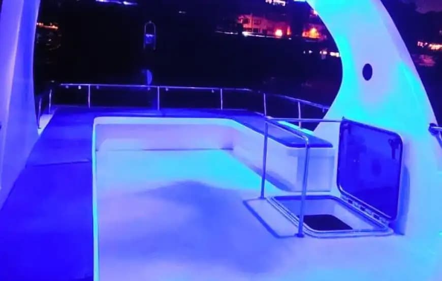 VIP Zeecruise in de Historic Waters of de Golden Horn 5