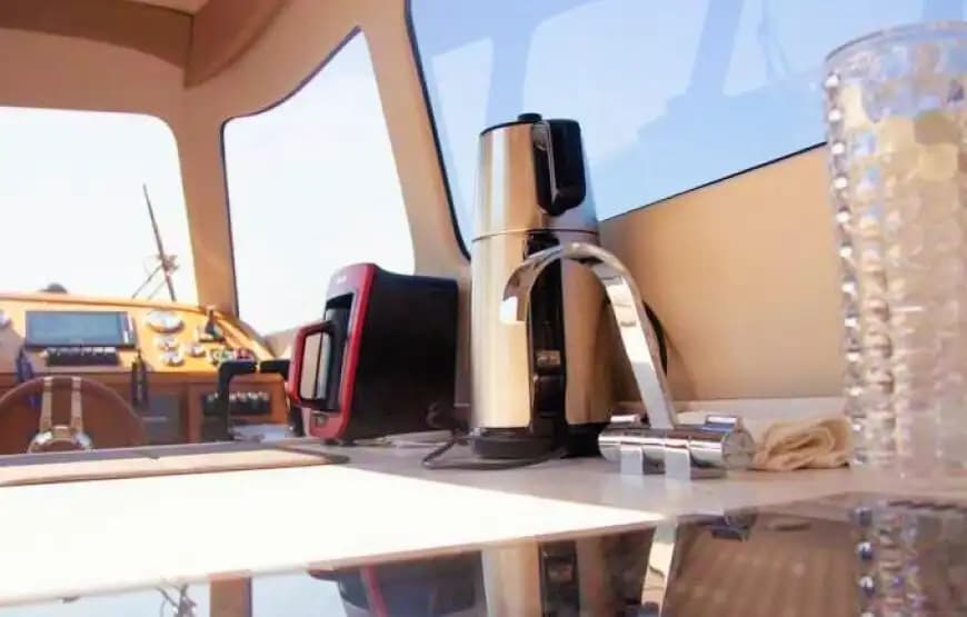 Sail from Küçükyalı: Feel Luxury on a 14m Motor Yacht 15