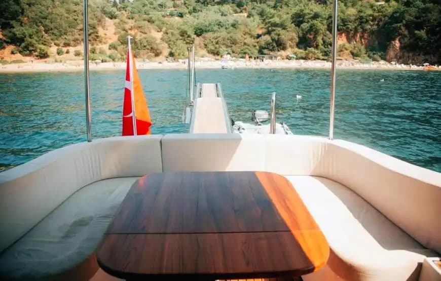 Sail from Küçükyalı: Feel Luxury on a 14m Motor Yacht 4