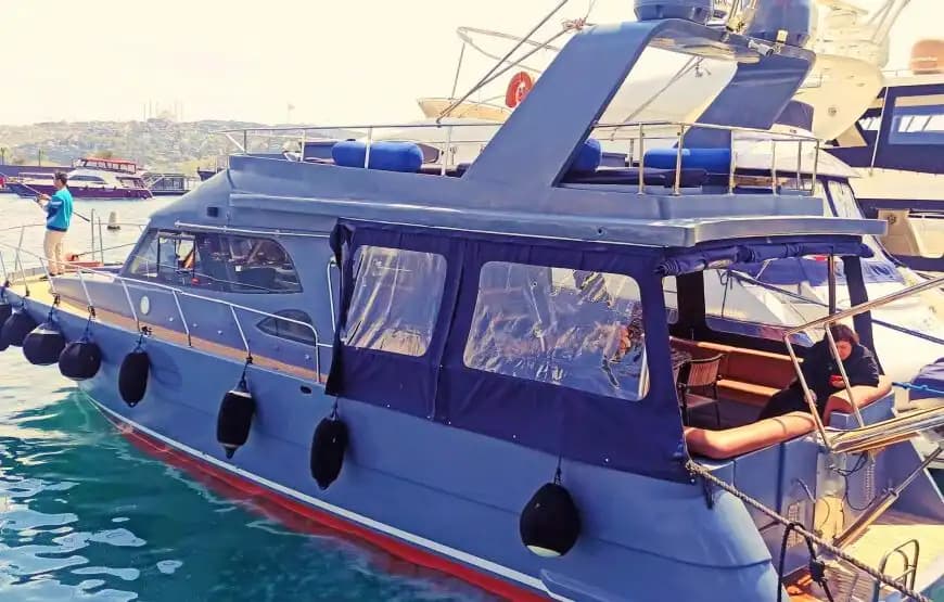 Overnight or Daily Bosphorus Tour – 10-Person Custom-Built Motor Yacht 2