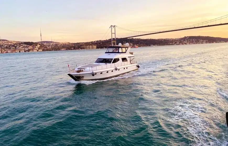 VIP Yacht Rental with a 4-Person Crew for Maximum Fun and Comfort 3