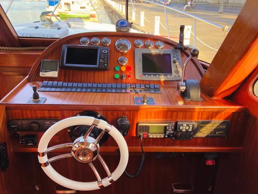 Enjoy Pleasant Moments on the Cool Waters of the Bosphorus with a Private Yacht Departing from Tarabya, Istanbul 8