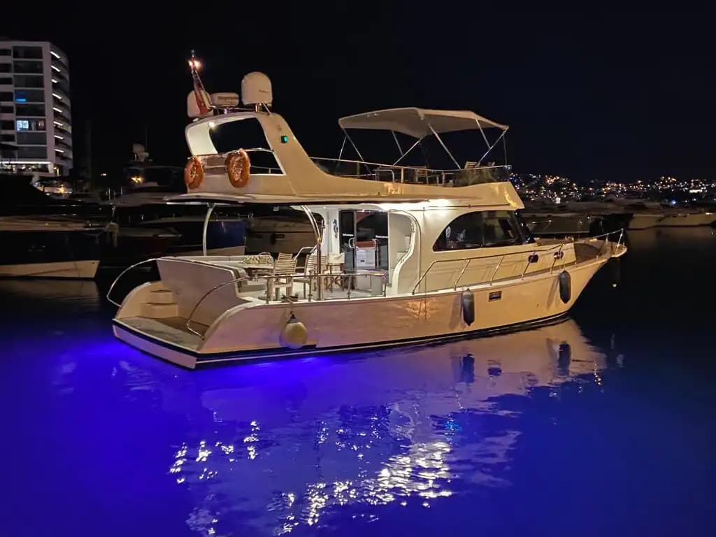 Enjoy Pleasant Moments on the Cool Waters of the Bosphorus with a Private Yacht Departing from Tarabya, Istanbul 6
