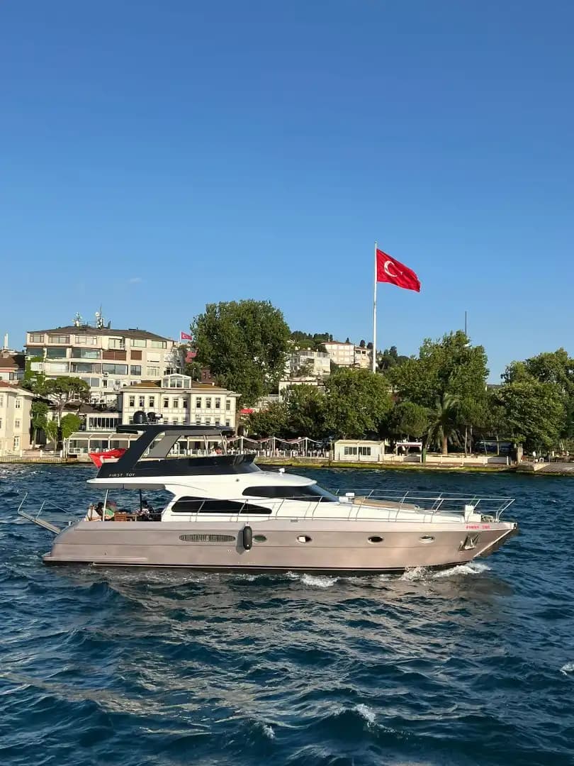 Luxus and Exklusiv: A Privat Meer Tour in Istanbul with Your Loved Ones 8