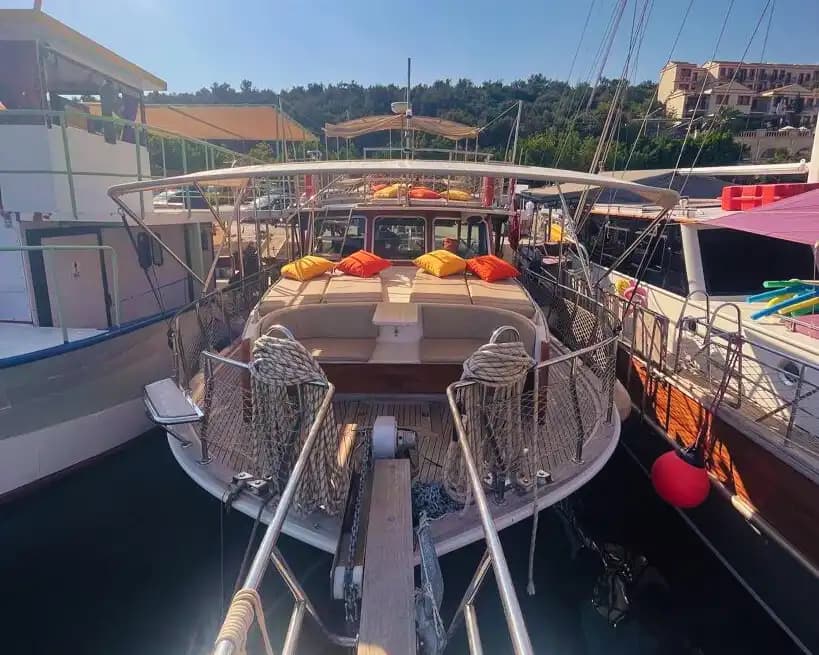 Book a Privat Täglich Yachtcharter in Kalkan for a Luxurious Meer Abenteuer 3