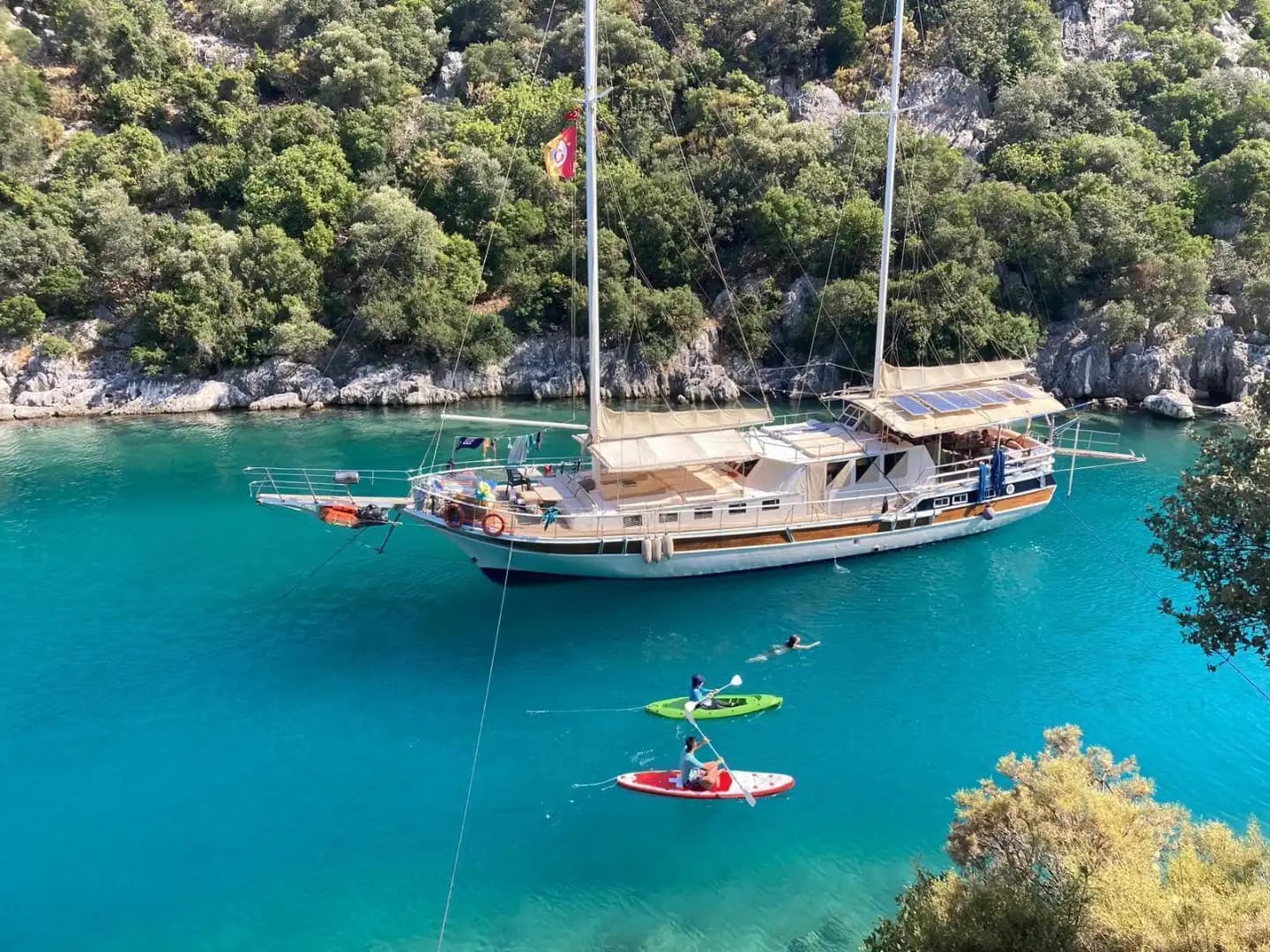 Vacaciones de Gulet de Lujo en Kaş – Aventura Naval para 12 2