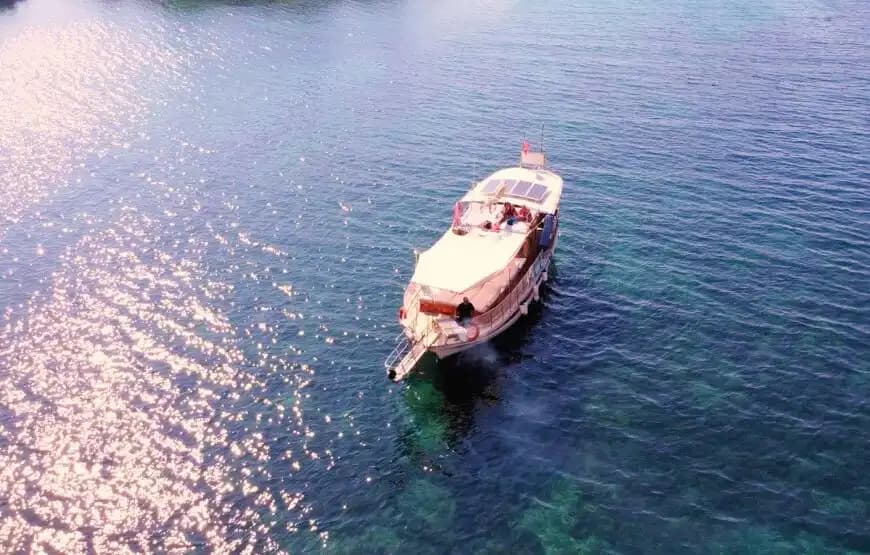 Denizde Unutulmaz Bir Deneyim: Kaş’ta Özel Yapım Lüks Yat