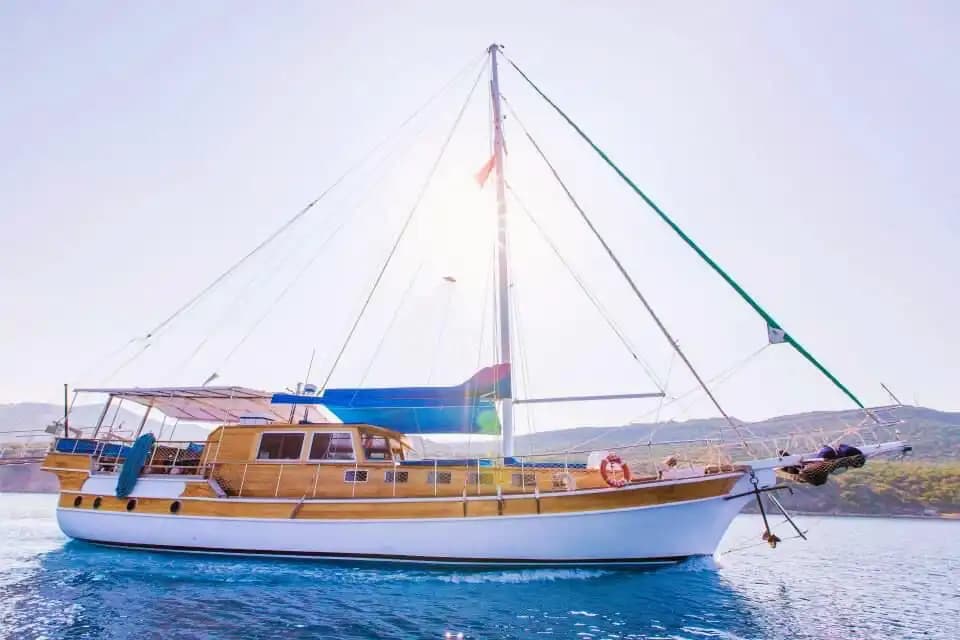 Luxus & Komfort: Guletcharter in Kaş 3
