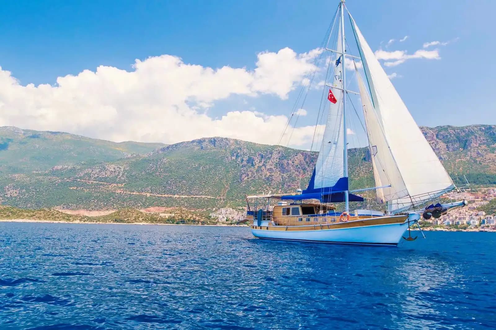 Luxus & Komfort: Guletcharter in Kaş 2