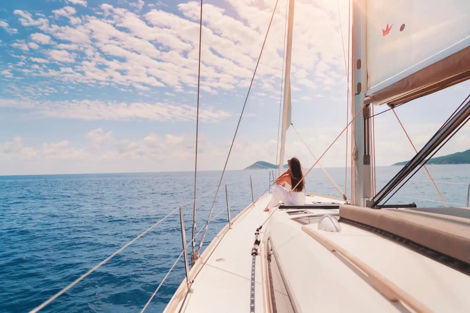 Luxus, Komfort, and Abenteuer: Rent a 14m Bavaria Jacht in Kaş 3