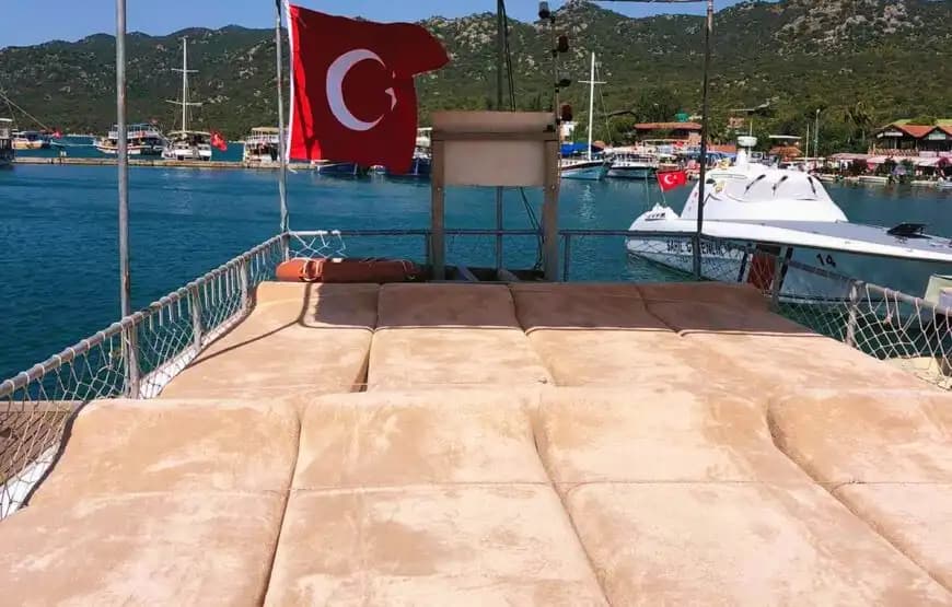 Feel de Freedom of de Sea! Privé 8-Persoon Jachtverhuur in Kekova 7