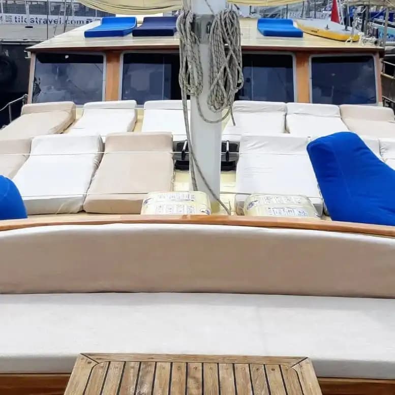Explore the Hidden Coves of Kekova with a 16-Person, 8-Cabin Gulet 4