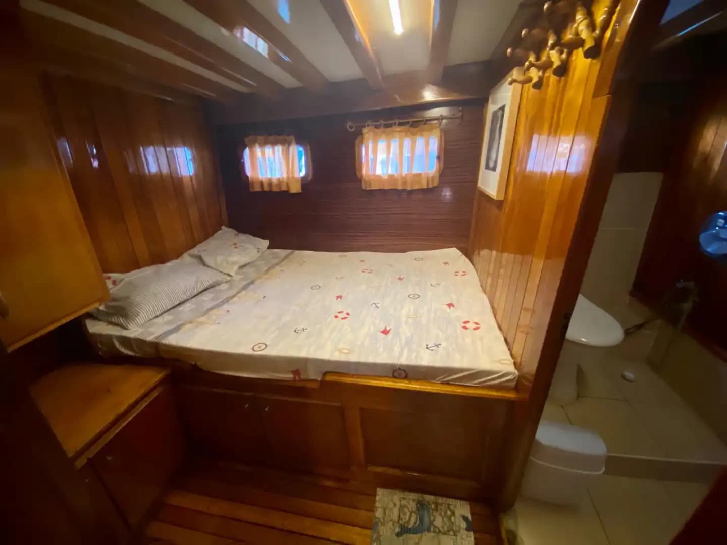 Explore the Hidden Coves of Kekova with a 16-Person, 8-Cabin Gulet 5