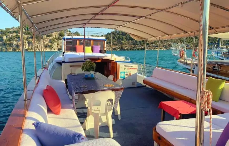 vanuit Proposals to Birthdays: de Perfect Boottocht in Kekova 6