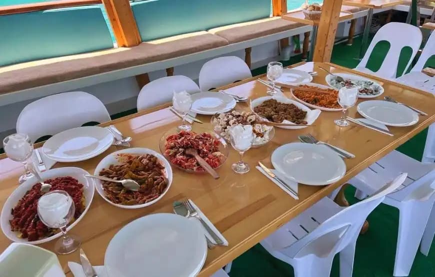 Ruim & Elegant – de Ultimate Boat voor Groep Evenementen in Kekova 5