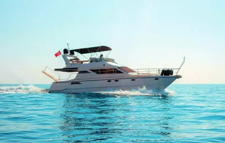 The Most Exklusiv Blaue Reise – 14-Meter Motoryacht 7