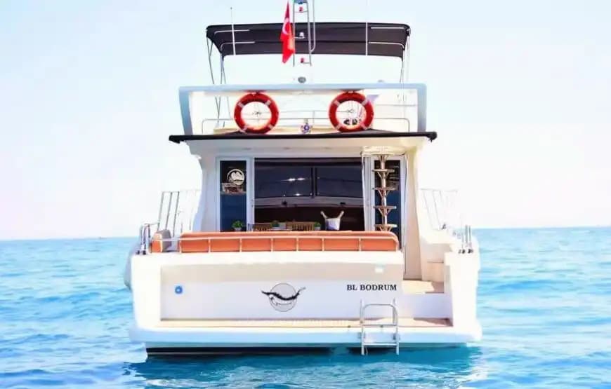 Económico Alquiler de Yate para 12 People Saliendo desde Kemer! 4
