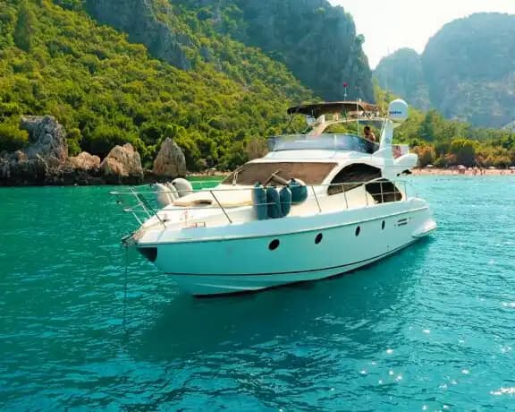 3 Kabinen Azimut: Unvergesslicher Urlaub auf Türkisblauem Meer 2