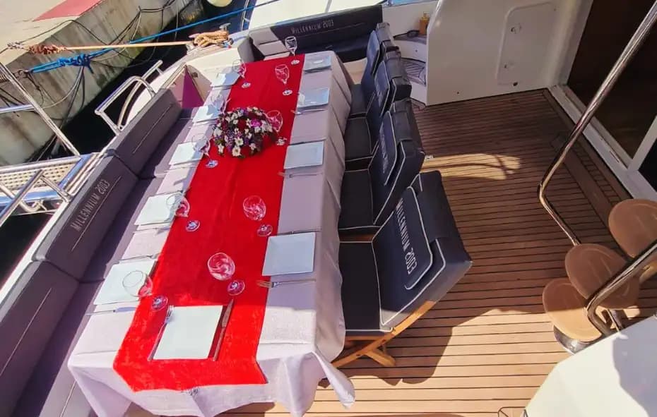 Erlebnis Luxus on a 21 -Meter Jacht In den Bosphorus, Istanbul! 2