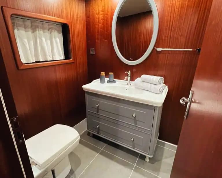 Vacances Paisibles à Marmaris Bozburun sur un Gulet Confortable de 23 Mètres 13