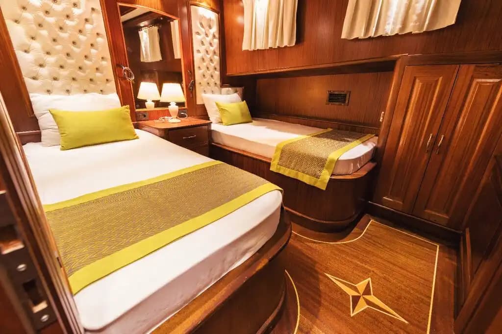 Enjoy the Aegean with a Confortable 6-cabines, 12-Person Gulet in Marmaris 14