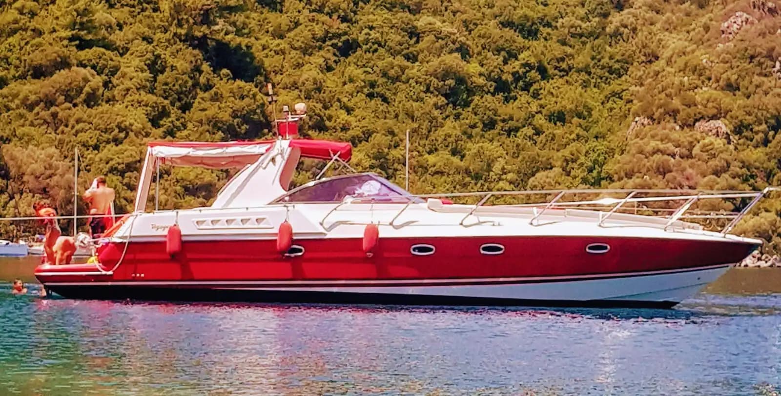 Croisez les Eaux de Marmaris avec un Yacht Économique pour 8 Personnes 2