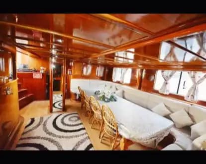 Privé Sea Holiday for 18 People with a Confortable 9-cabines Gulet in Marmaris 10