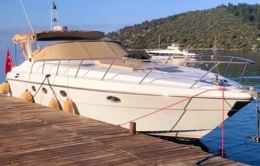 Enjoy the Aegean Sea en un Crunch Yacht in Marmaris - Fiesta en el Barco