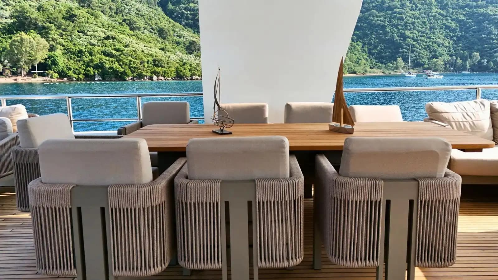 Trawler de Luxe 26m à Bodrum – L'Ultime Aventure Maritime 15